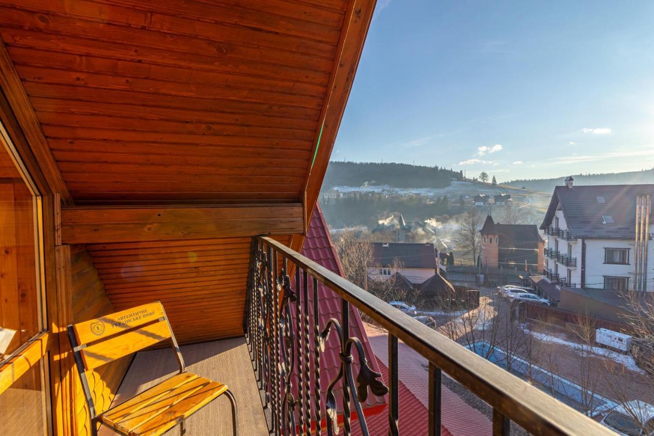 Гуцульська Світлиця Hotel Boekovel Buitenkant foto