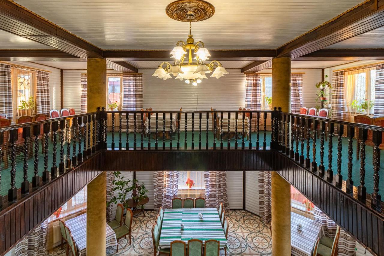 Гуцульська Світлиця Hotel Boekovel Buitenkant foto